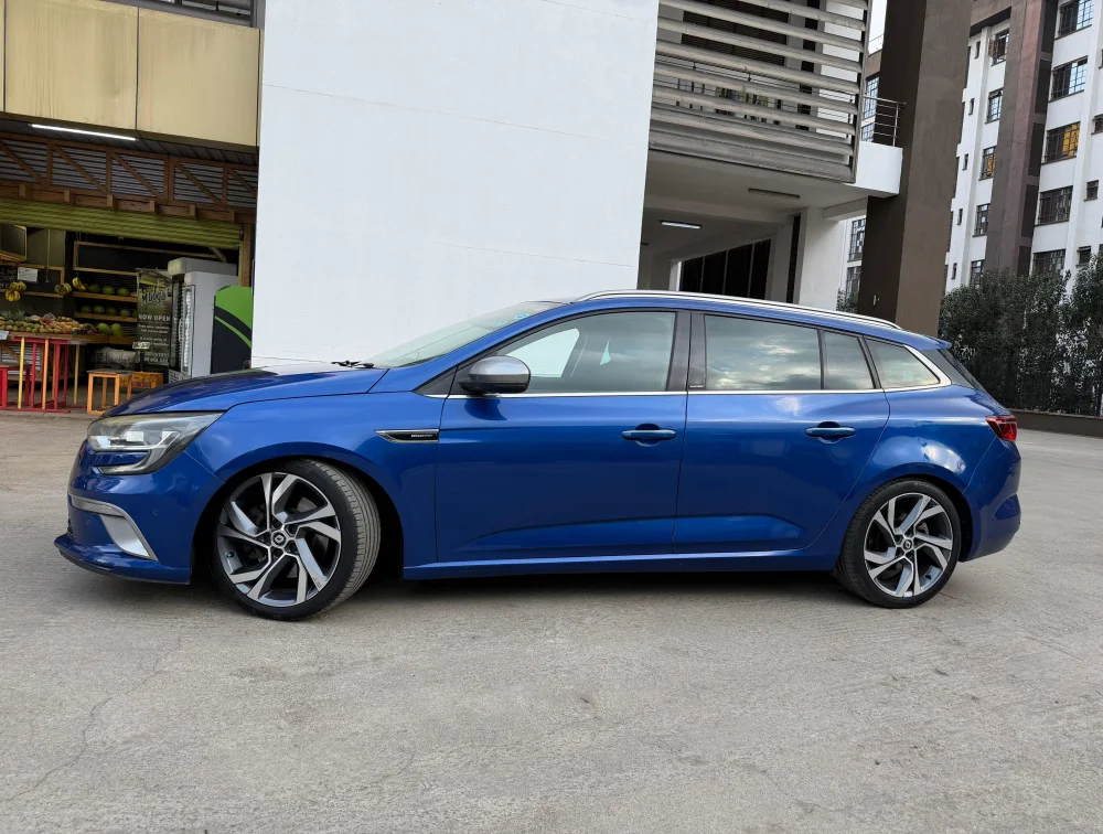 RENAULT MEGANE SPORT GT S/WAGON - PRG Motors Ltd