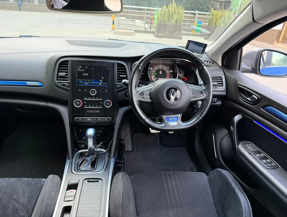 RENAULT MEGANE SPORT GT S/WAGON - PRG Motors Ltd