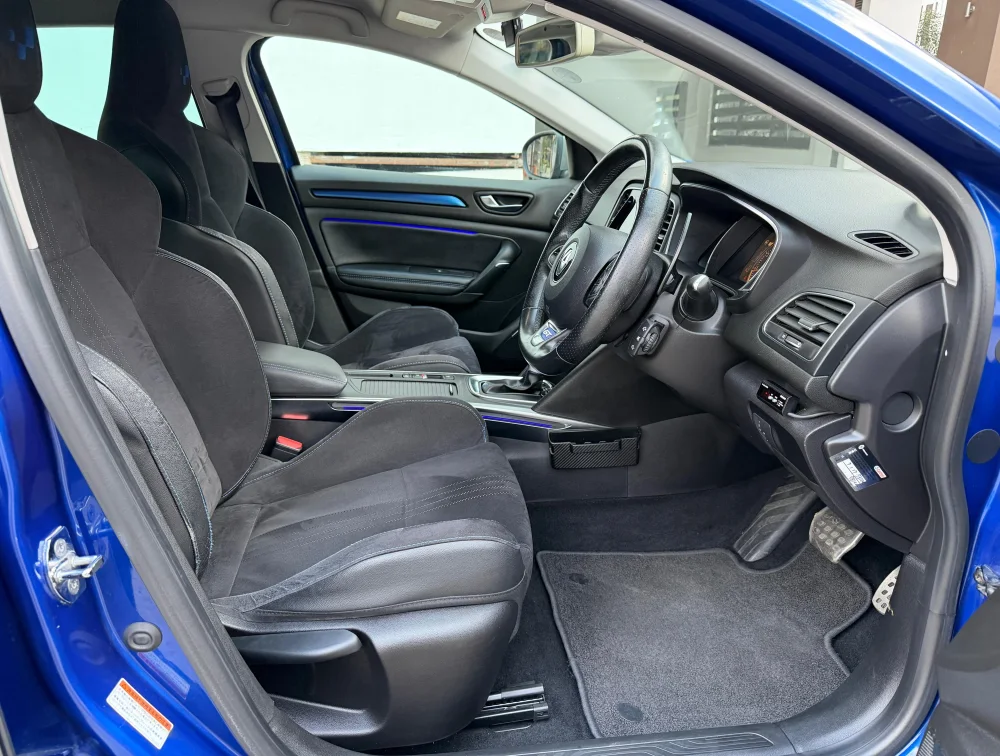 RENAULT MEGANE SPORT GT S/WAGON - PRG Motors Ltd