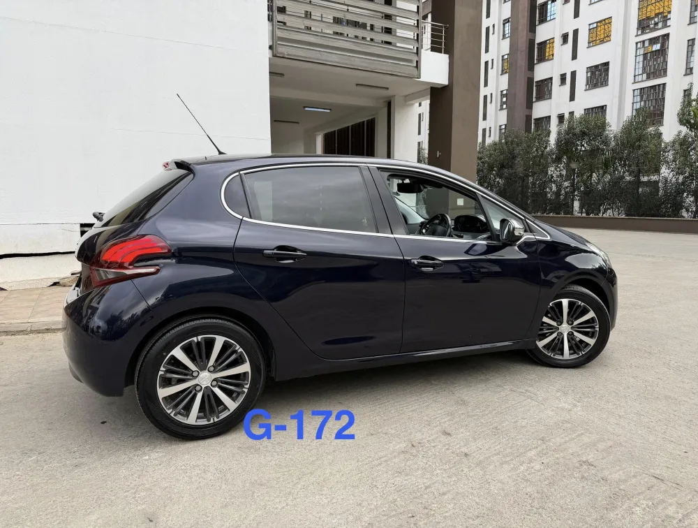 PEUGEOT 208 T/E FULL LEATHER SEATS - PRG Motors Ltd