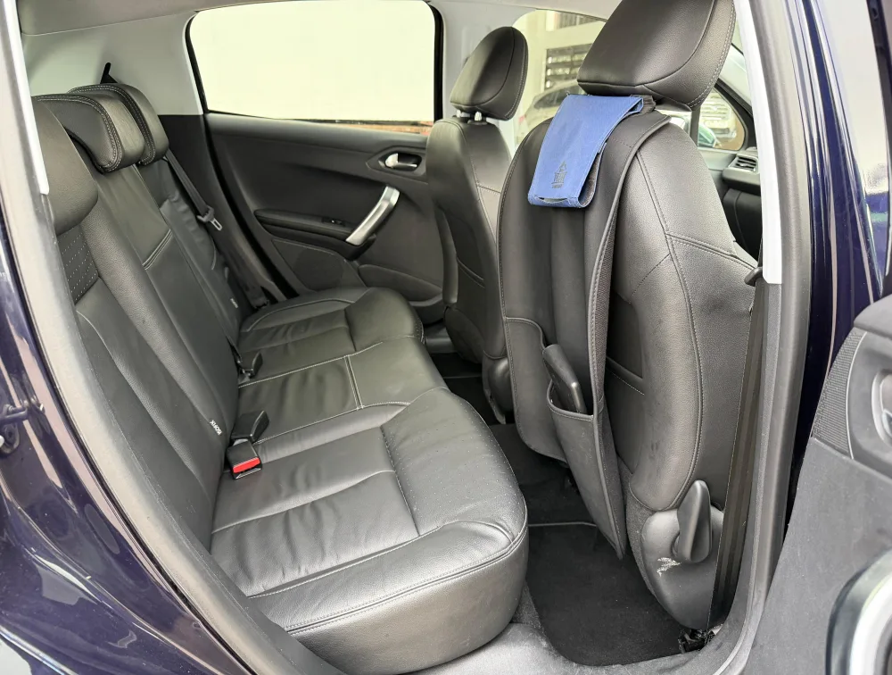 PEUGEOT 208 T/E FULL LEATHER SEATS - PRG Motors Ltd