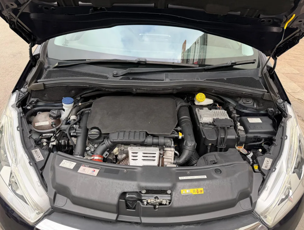 PEUGEOT 208 T/E FULL LEATHER SEATS - PRG Motors Ltd