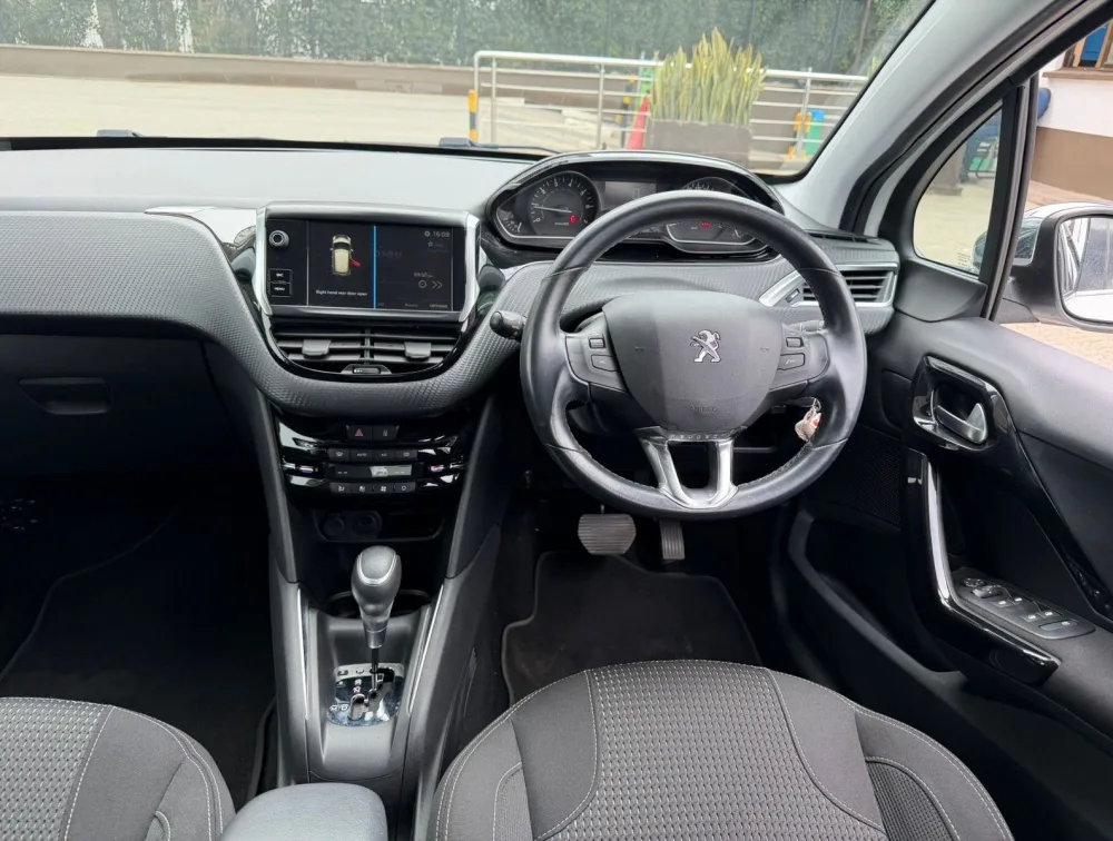 PEUGEOT 208 TECH EDITION - PRG Motors Ltd