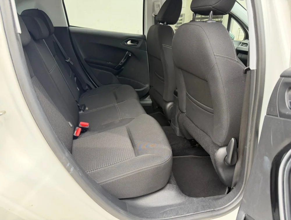 PEUGEOT 208 TECH EDITION - PRG Motors Ltd