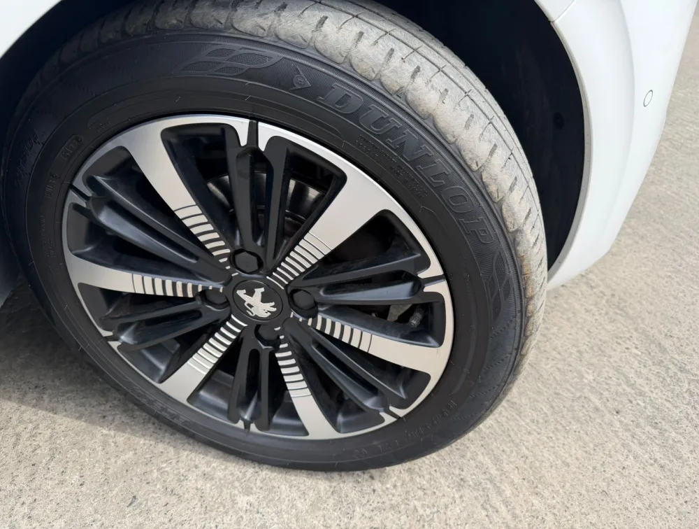 PEUGEOT 208 TECH EDITION - PRG Motors Ltd