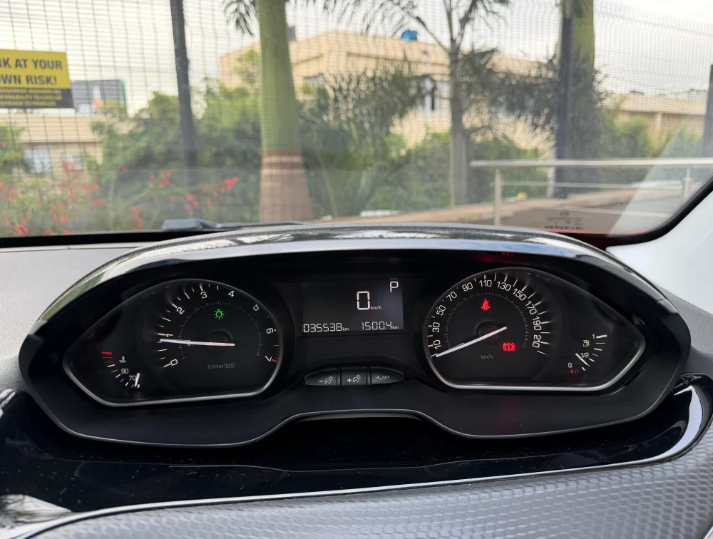 PEUGEOT 208 ALLURE - PRG Motors Ltd