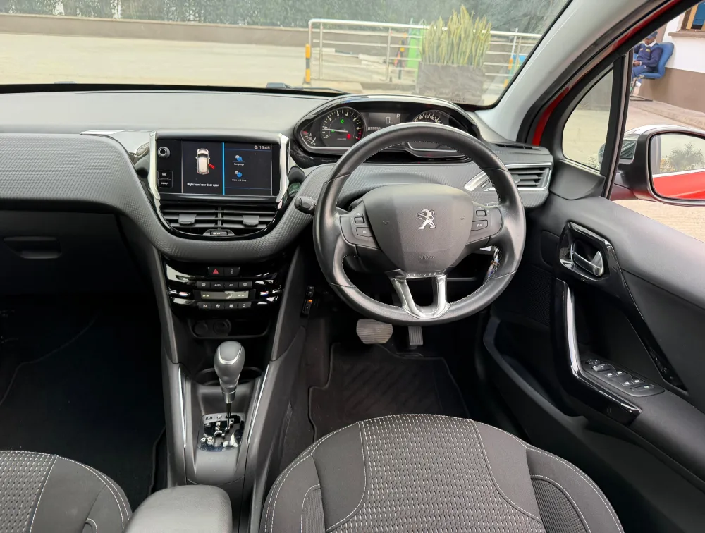 PEUGEOT 208 ALLURE - PRG Motors Ltd