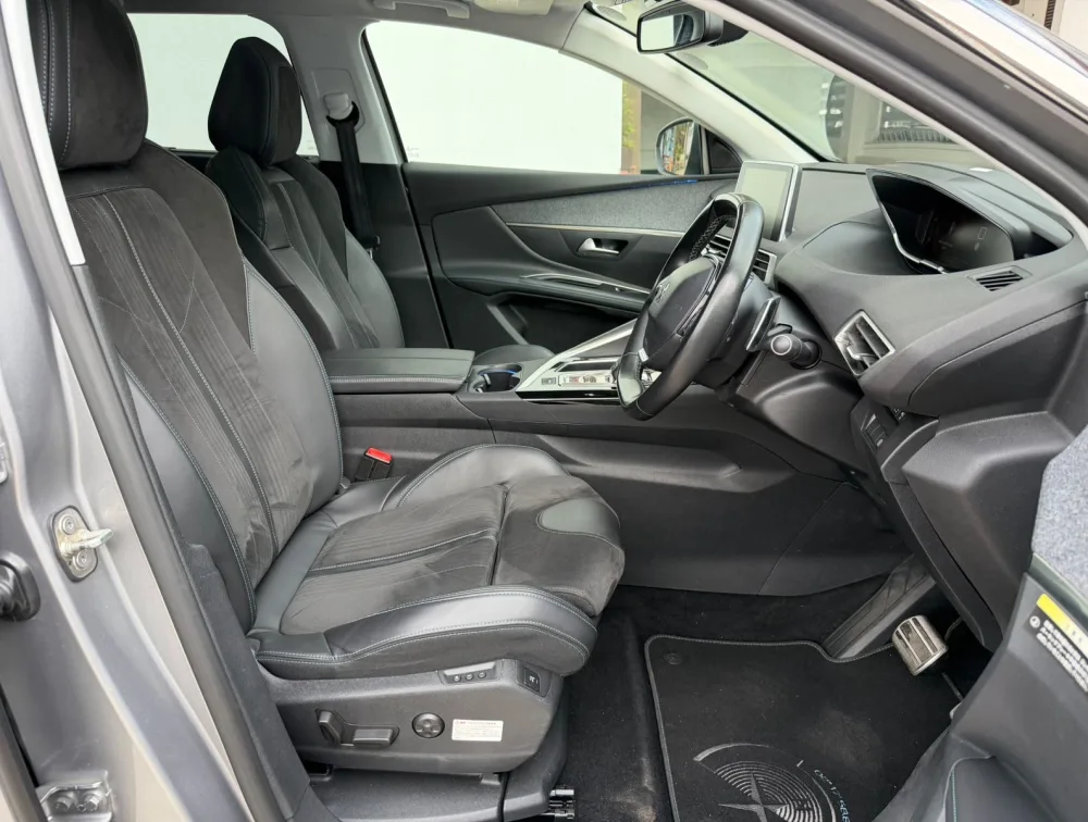 PEUGEOT 5008 CROSSCITY SUNROOF - PRG Motors Ltd