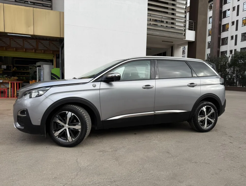 PEUGEOT 5008 CROSSCITY SUNROOF - PRG Motors Ltd