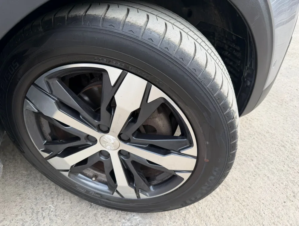 PEUGEOT 5008 CROSSCITY SUNROOF - PRG Motors Ltd