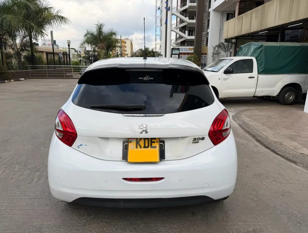 PEUGEOT 208 ALLURE - PRG Motors Ltd