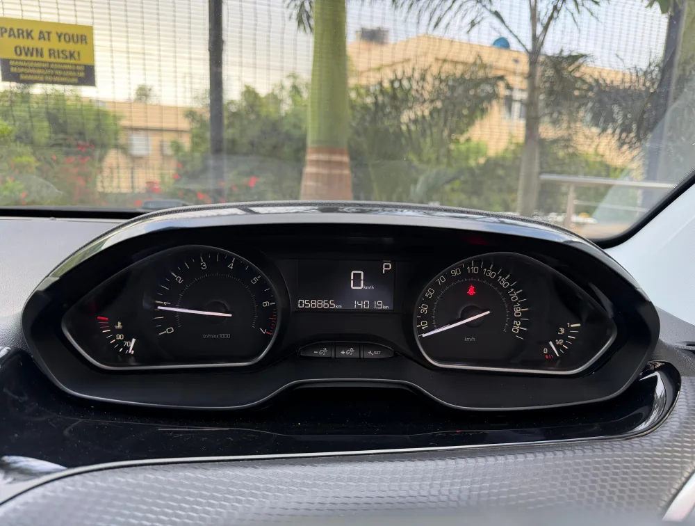 PEUGEOT 208 GTLINE - PRG Motors Ltd