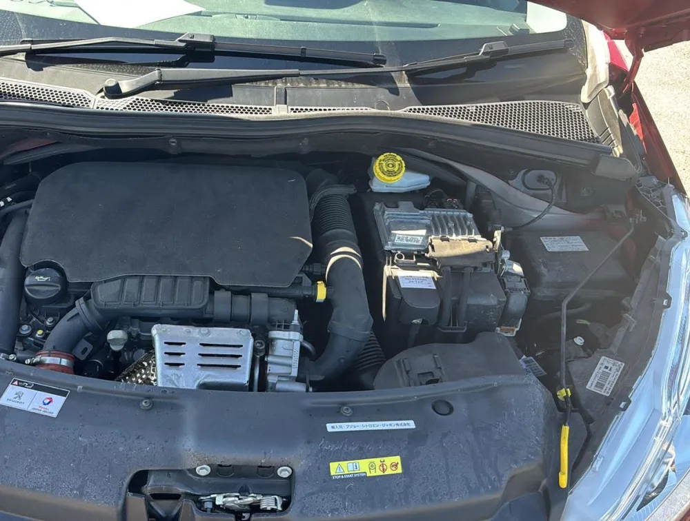 PEUGEOT 208 ALLURE - PRG Motors Ltd