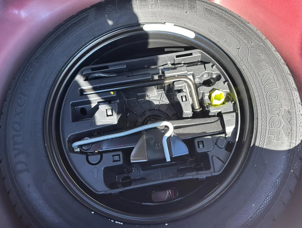 PEUGEOT 208 ALLURE - PRG Motors Ltd