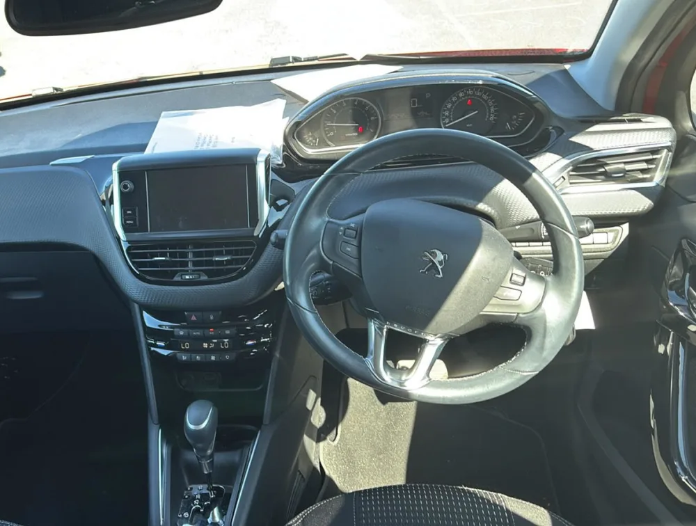 PEUGEOT 208 ALLURE - PRG Motors Ltd