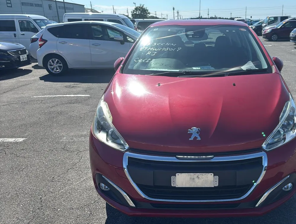 PEUGEOT 208 ALLURE - PRG Motors Ltd