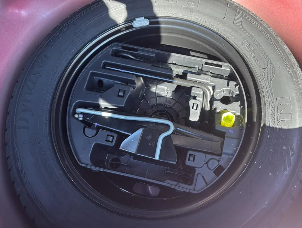 PEUGEOT 208 ALLURE - PRG Motors Ltd