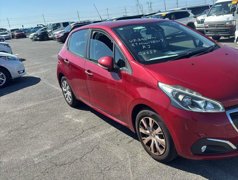 PEUGEOT 208 ALLURE - PRG Motors Ltd