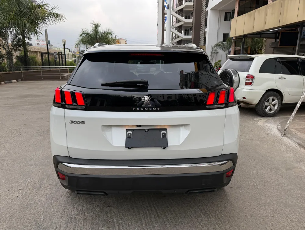 PEUGEOT 3008 ALLURE SUNROOF - PRG Motors Ltd