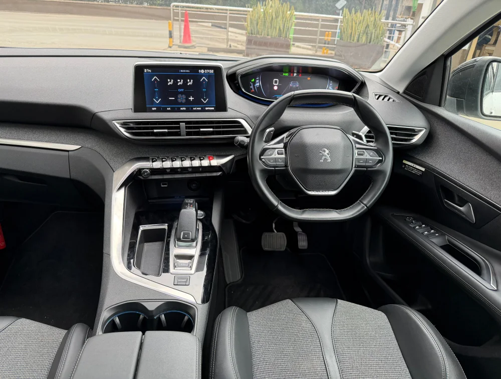 PEUGEOT 3008 ALLURE SUNROOF - PRG Motors Ltd