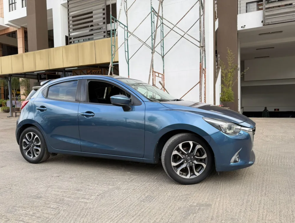 MAZDA DEMIO XD-L PACKAGE