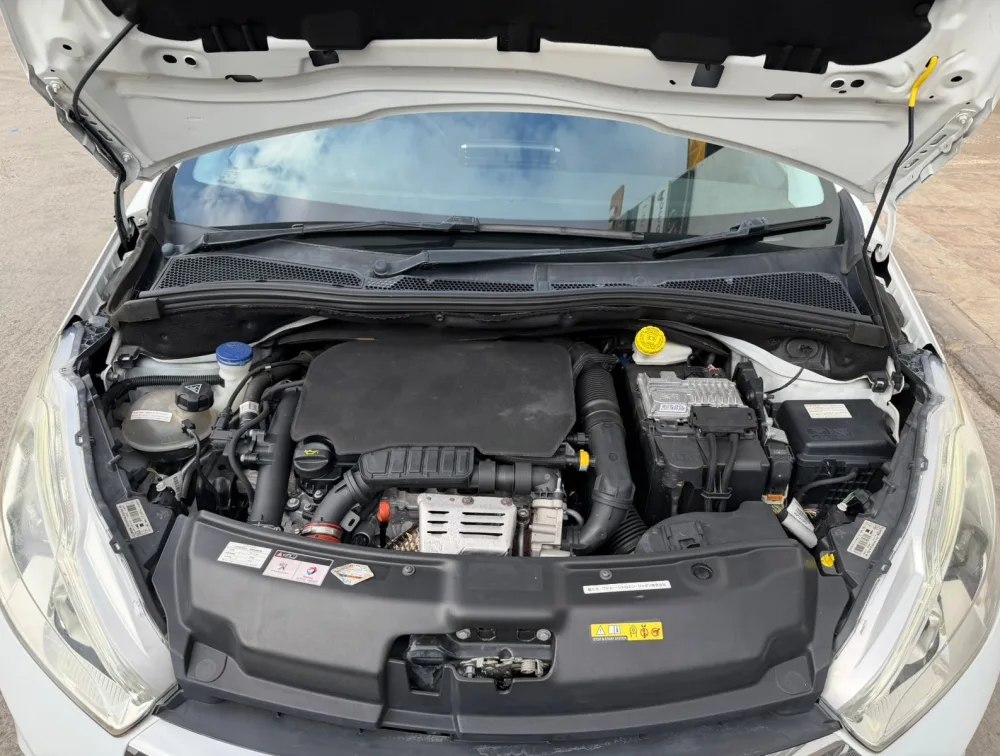 PEUGEOT 208 ALLURE - PRG Motors Ltd