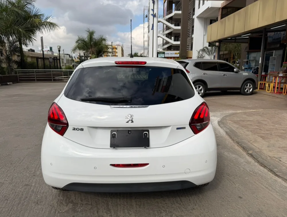 PEUGEOT 208 ALLURE - PRG Motors Ltd