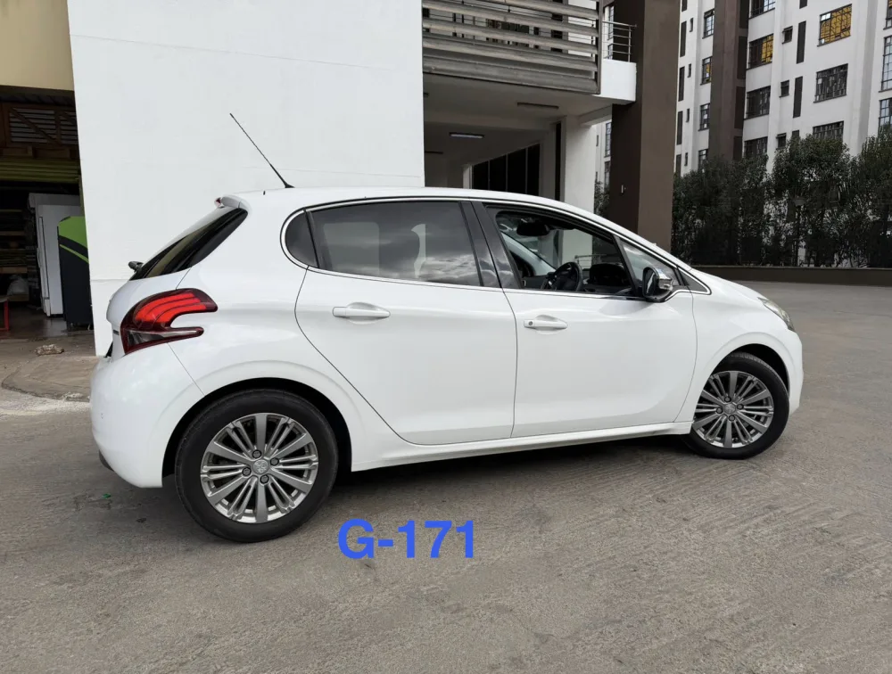 PEUGEOT 208 ALLURE - PRG Motors Ltd