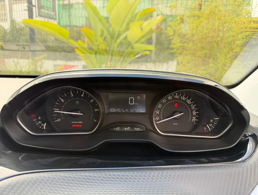 PEUGEOT 208 ALLURE - PRG Motors Ltd