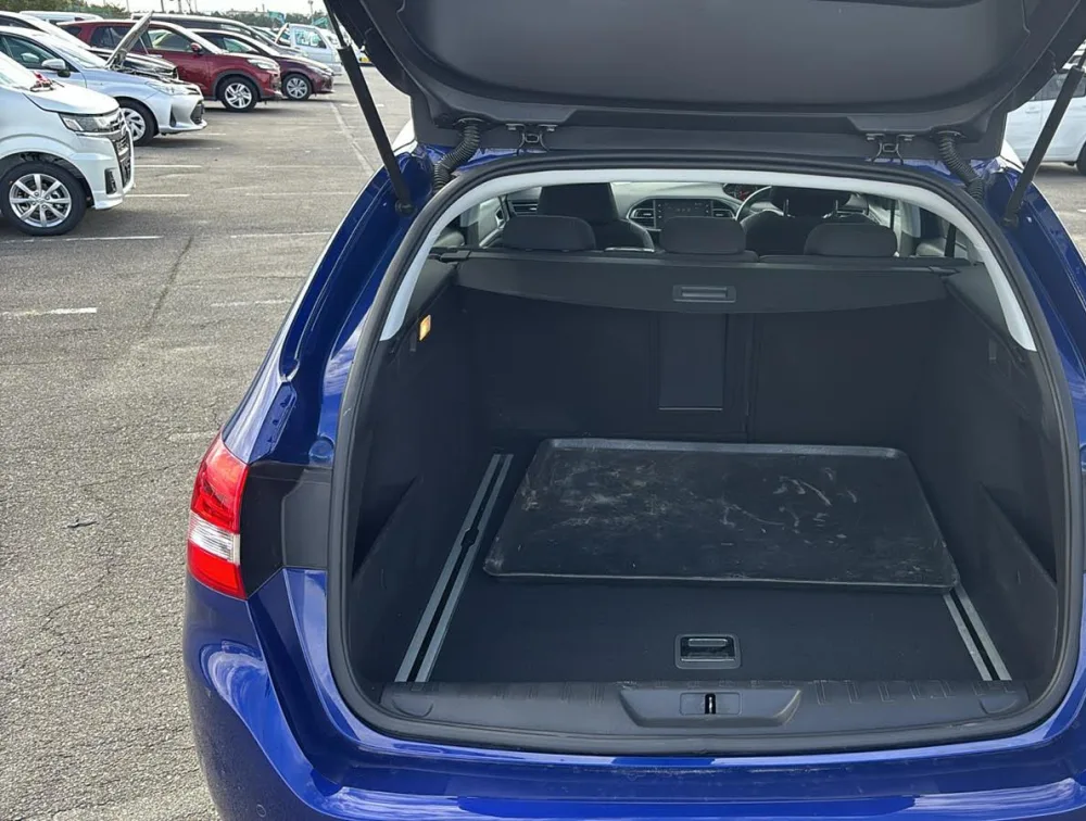 PEUGEOT 308 S/W ALLURE MOONROOF - PRG Motors Ltd