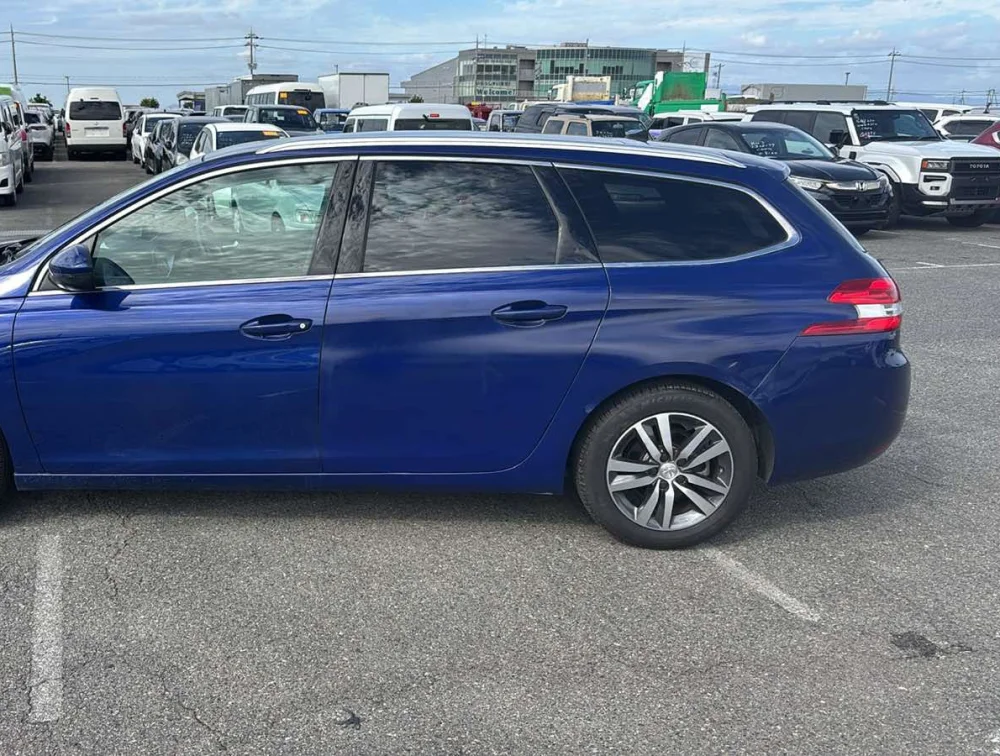 PEUGEOT 308 S/W ALLURE MOONROOF - PRG Motors Ltd