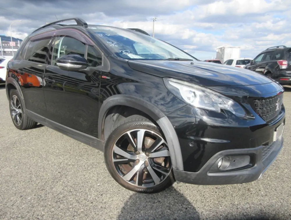 PEUGEOT 2008 GTLINE MOONROOF