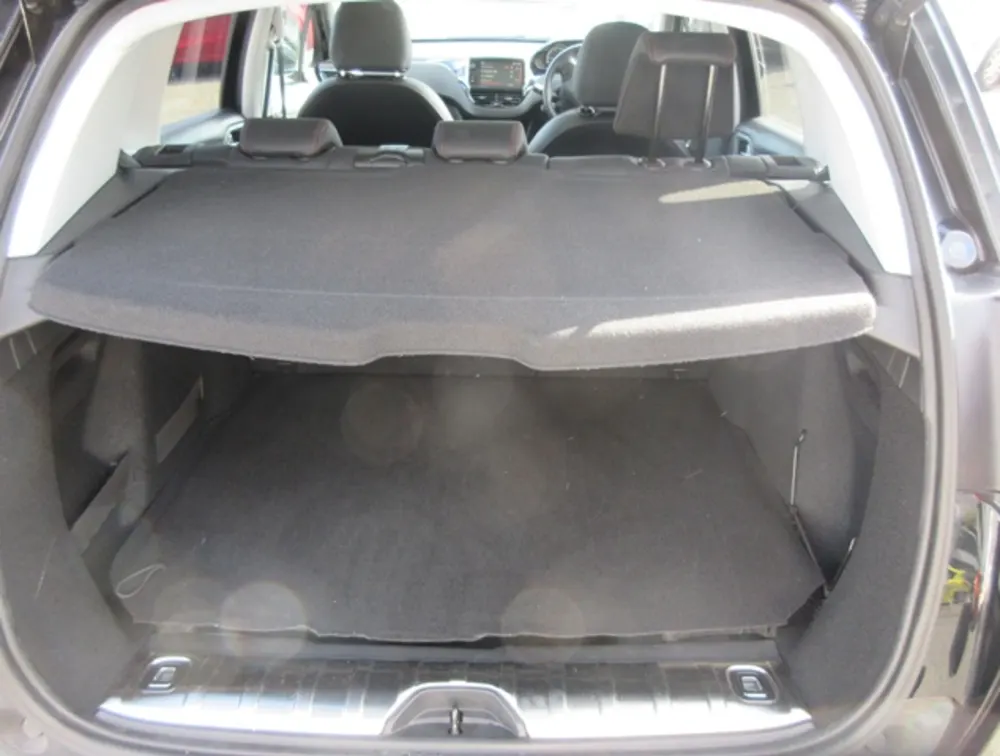 PEUGEOT 2008 GTLINE MOONROOF - PRG Motors Ltd