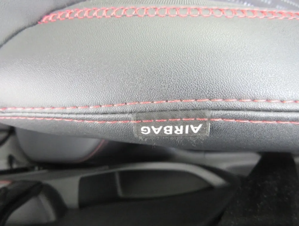 PEUGEOT 2008 GTLINE MOONROOF - PRG Motors Ltd