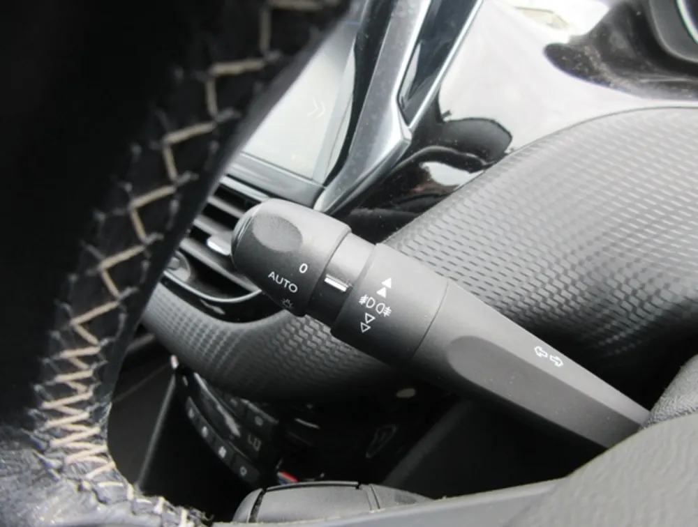 PEUGEOT 208 TECH PACK EDITION - PRG Motors Ltd