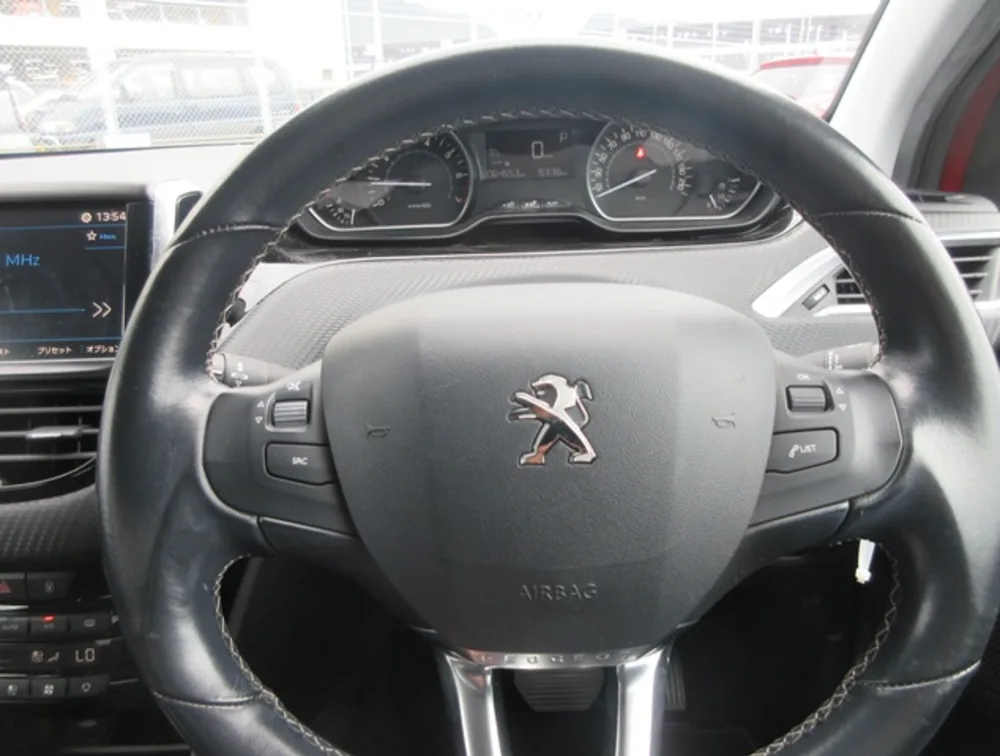 PEUGEOT 208 TECH PACK EDITION - PRG Motors Ltd