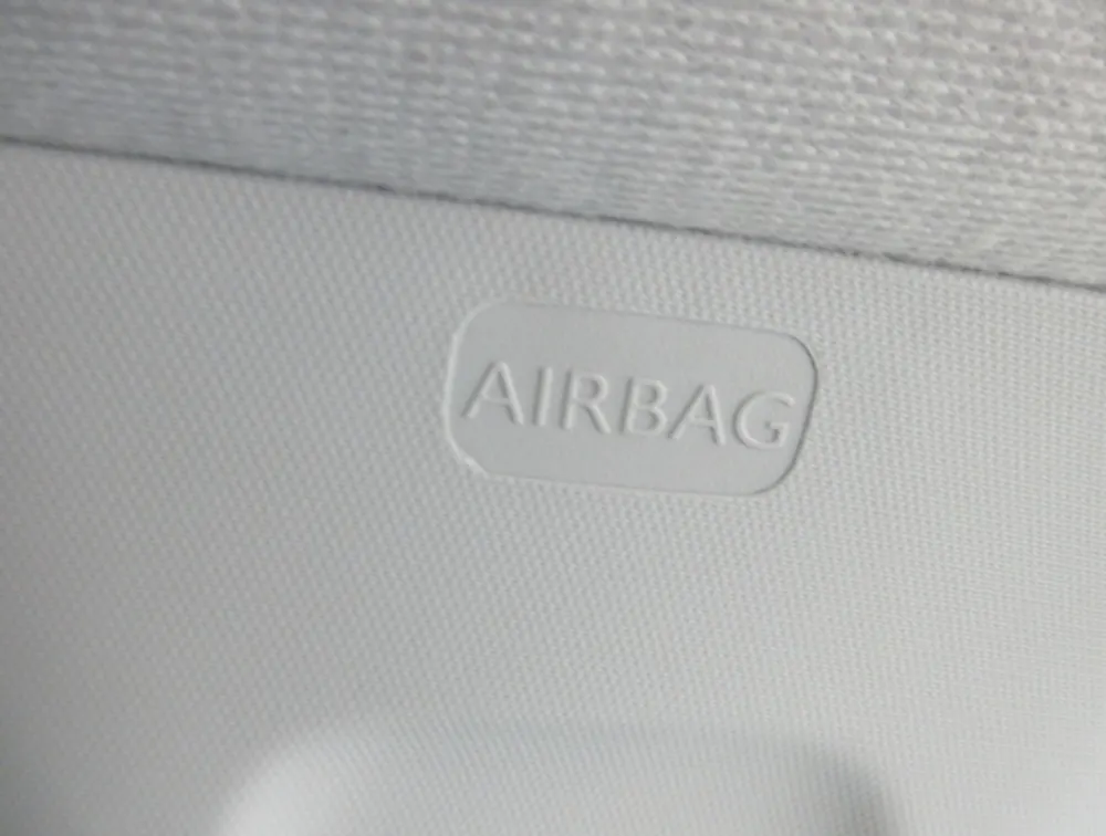 PEUGEOT 208 TECH PACK EDITION - PRG Motors Ltd