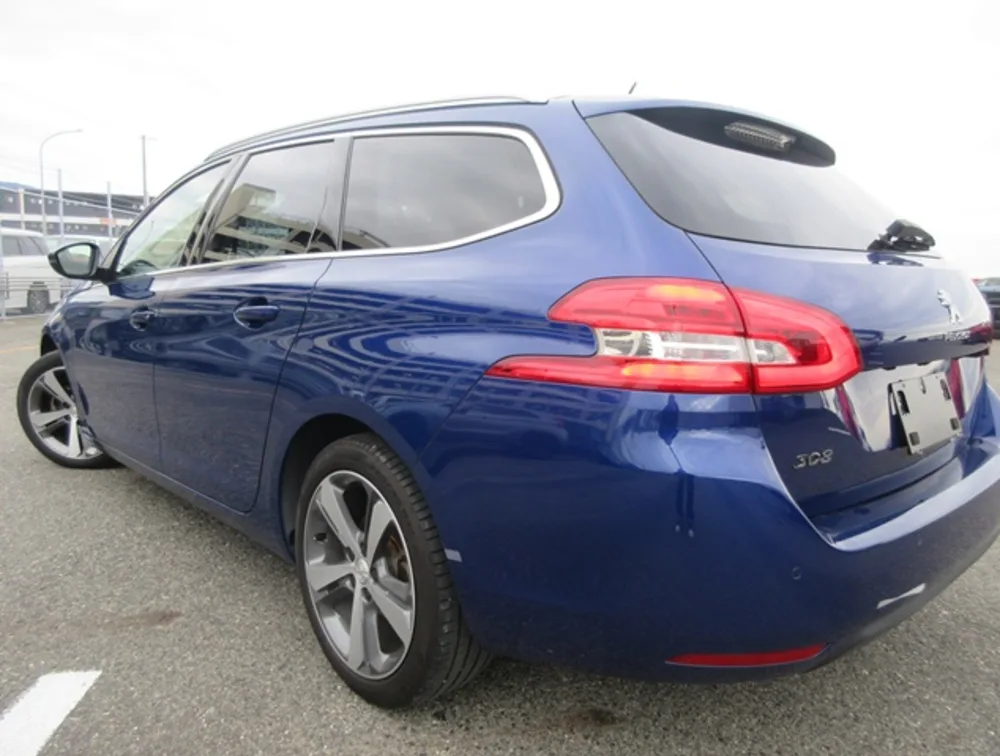 PEUGEOT 308 S/WAGON MOONROOF - PRG Motors Ltd