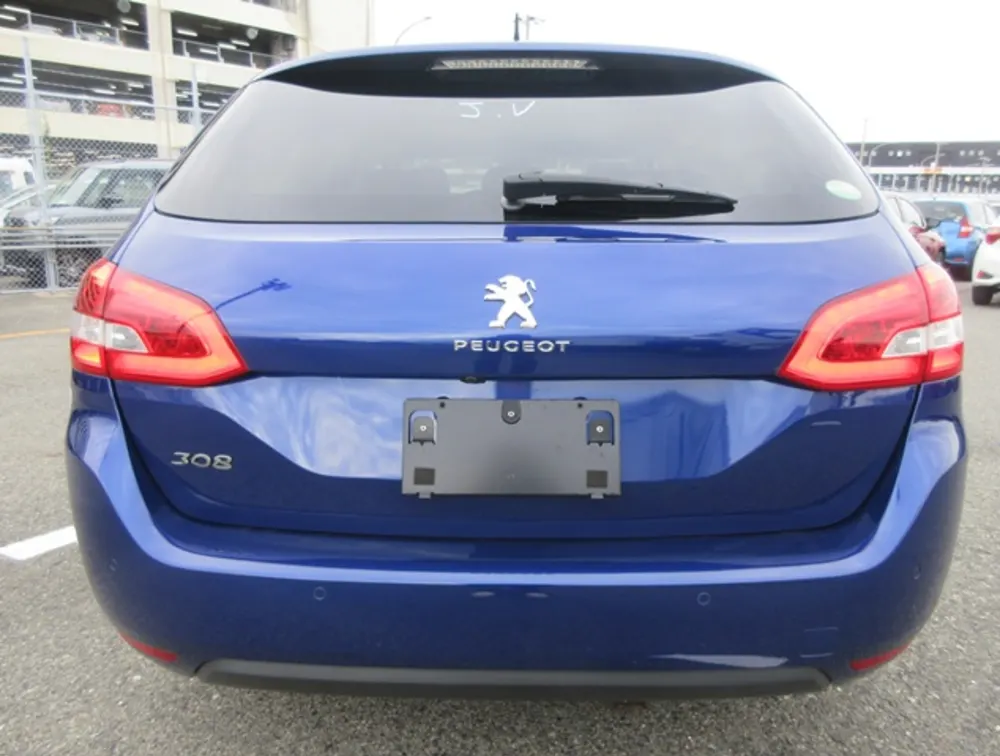 PEUGEOT 308 S/WAGON MOONROOF - PRG Motors Ltd