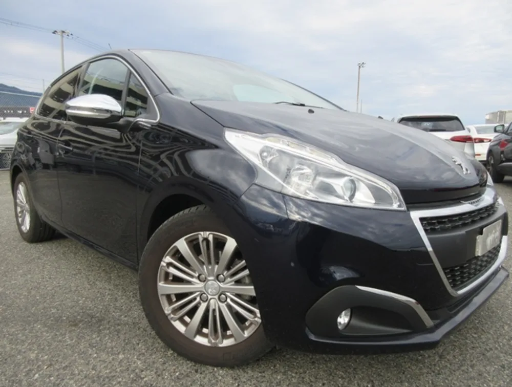 PEUGEOT 208 ALLURE