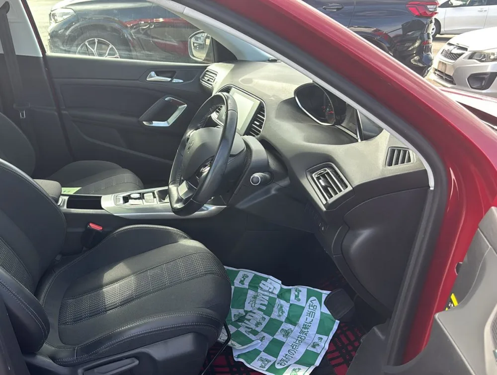 PEUGEOT 308 CIELO MOONROOF - PRG Motors Ltd