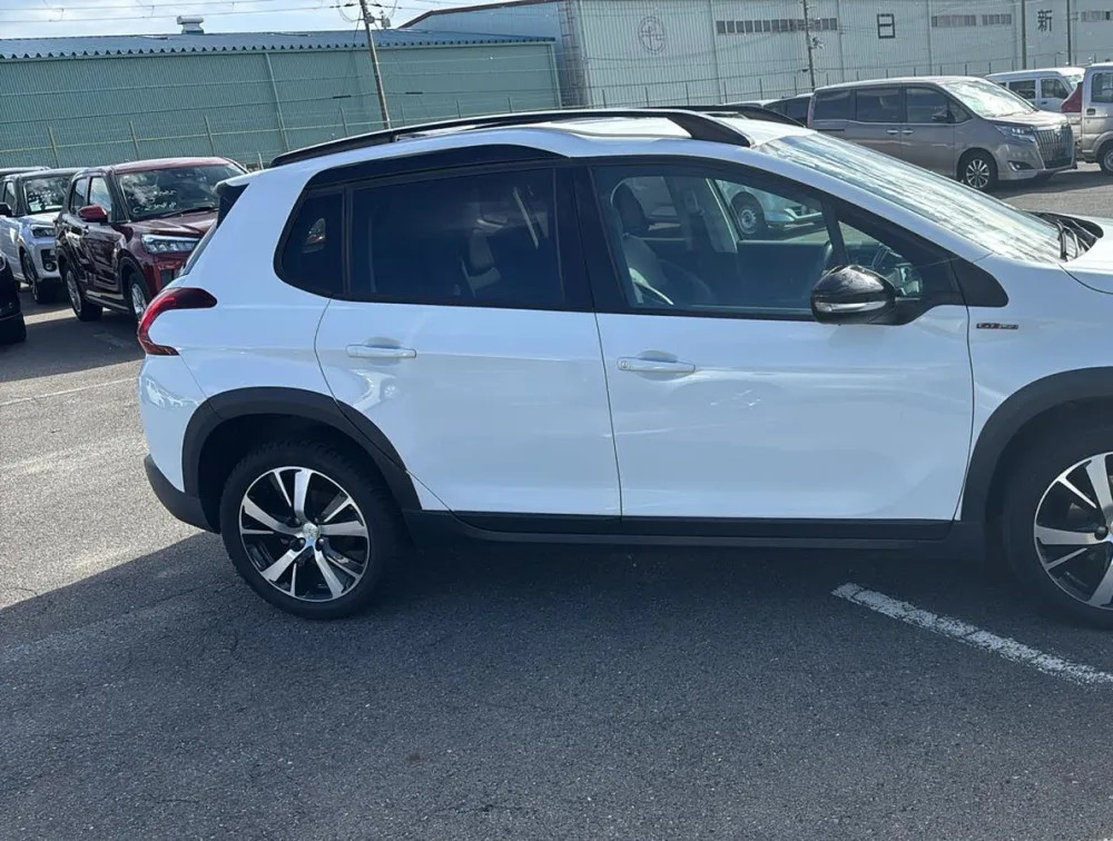 PEUGEOT 2008 GTLINE - PRG Motors Ltd