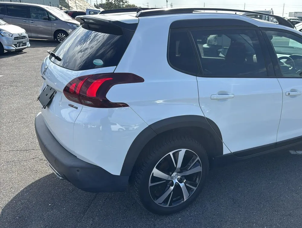 PEUGEOT 2008 GTLINE - PRG Motors Ltd