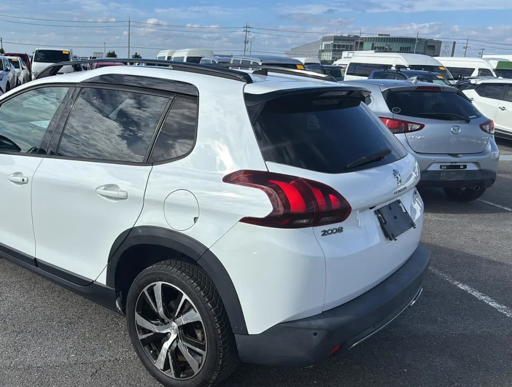 PEUGEOT 2008 GTLINE - PRG Motors Ltd