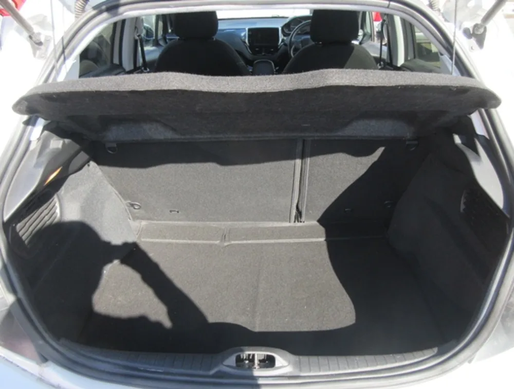 PEUGEOT 208 ALLURE - PRG Motors Ltd