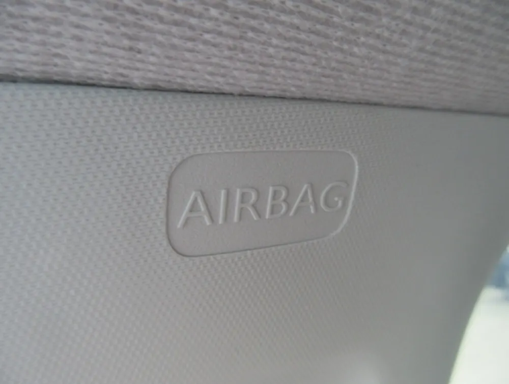 PEUGEOT 208 TECH PACK EDITION - PRG Motors Ltd