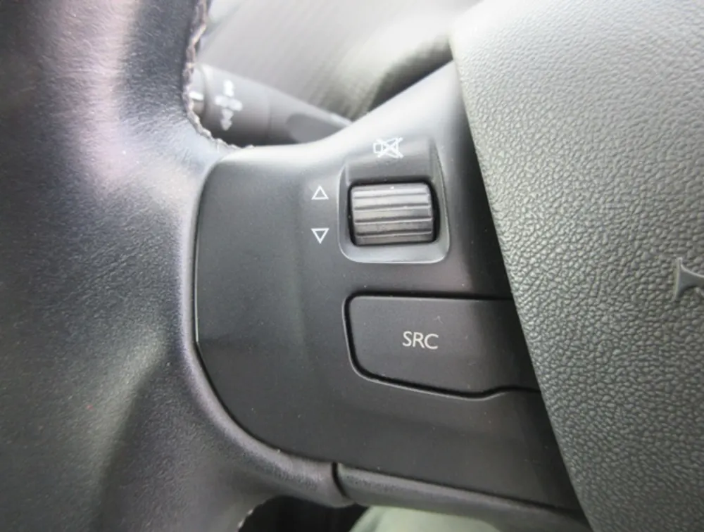 PEUGEOT 208 TECH PACK EDITION - PRG Motors Ltd