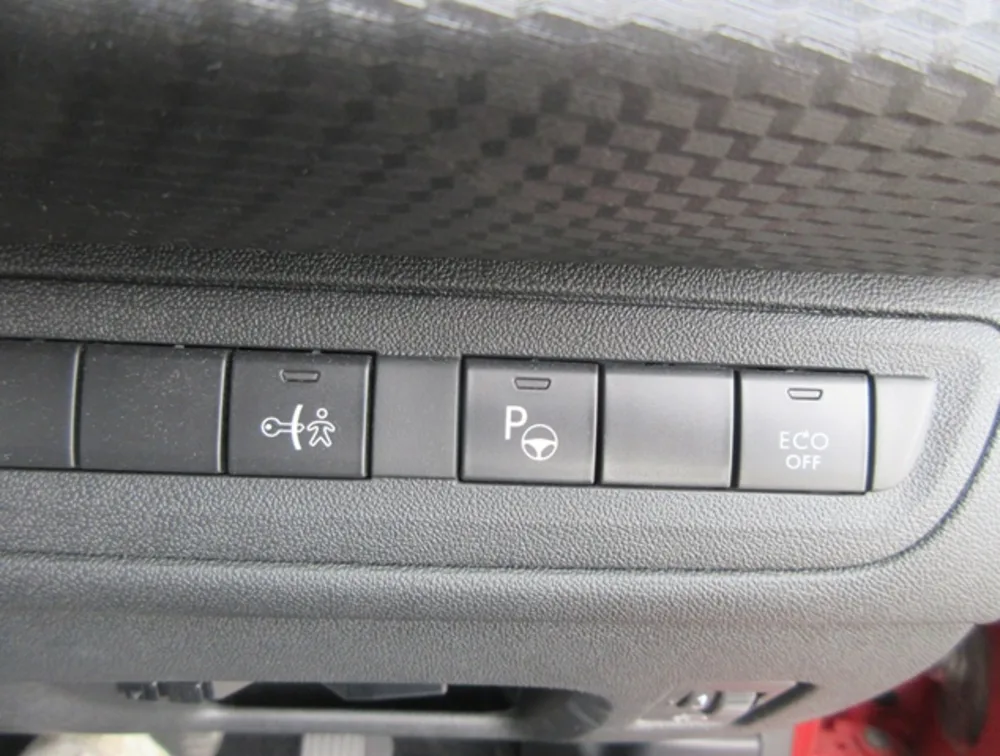 PEUGEOT 208 TECH PACK EDITION - PRG Motors Ltd