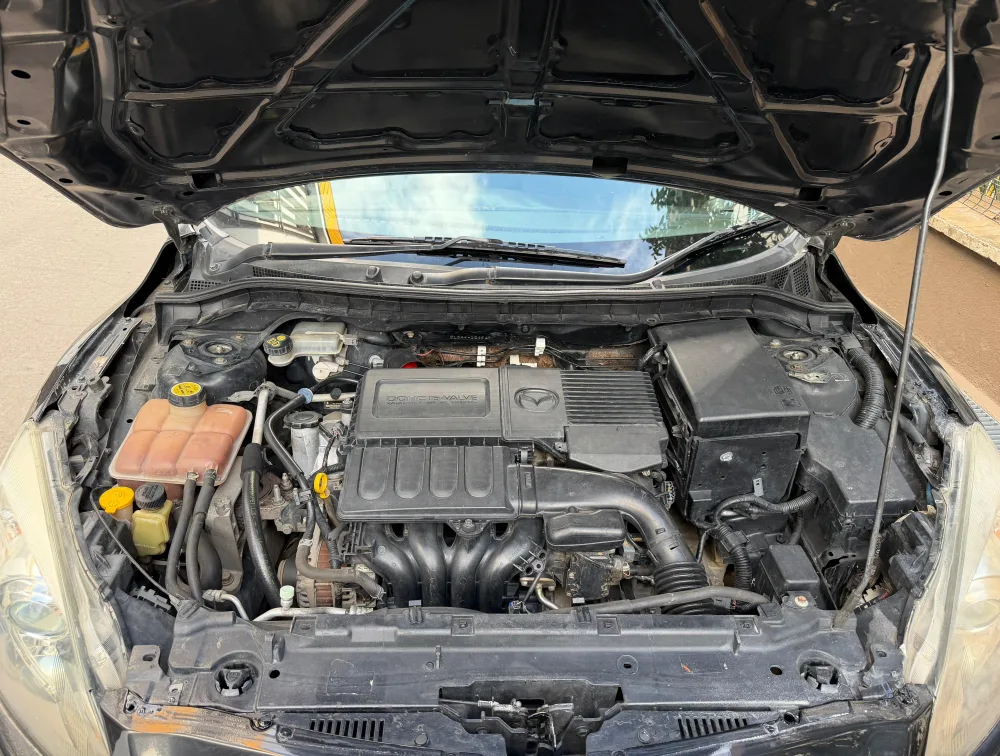 MAZDA AXELA HATCHBACK  - PRG Motors Ltd