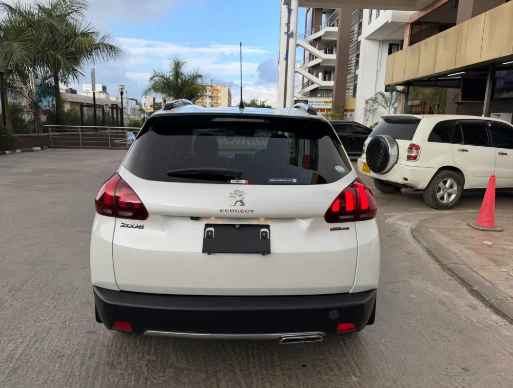 PEUGEOT 2008 GTLINE - PRG Motors Ltd